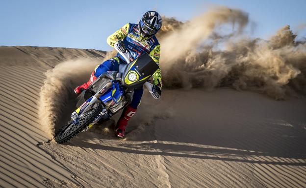 Lorenzo Santolino vuelve al desierto para el Desert Challenge de Abu Dhabi