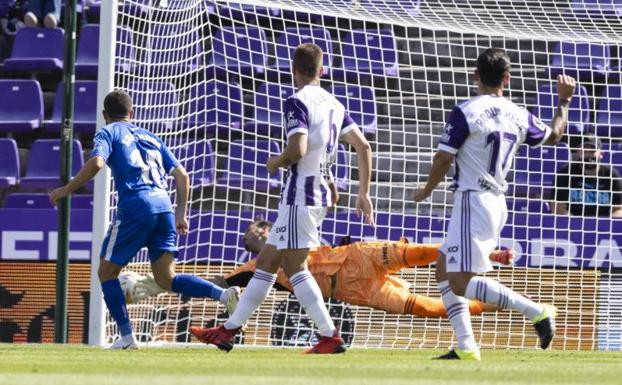 El Real Valladolid juega en Tenerife con todo que ganar y nada que perder