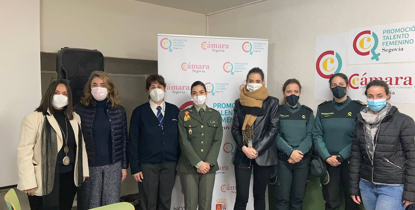 'Rompiendo el Canon' lleva la realidad profesional de cinco segovianas a las aulas