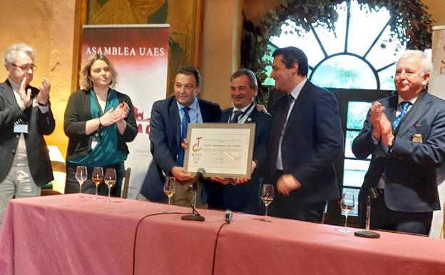 El segoviano Pablo Martín, reelegido presidente de la UAES junto a una integradora y renovada junta directiva