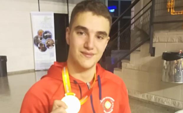 Mateo de Castro se proclama campeón de España sub-18 en lanzamiento de peso