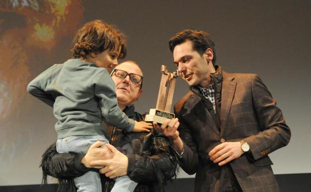 La noche de Óscar de la Fuente, profeta en la Semana de Cine de Medina