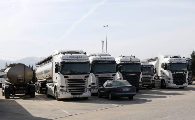 La patronal segoviana del transporte se desmarca de la huelga de este lunes y pide protección