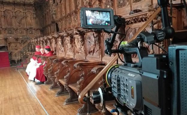 La productora Contracorriente Producciones graba un documental en Salamanca para las Edades del Hombre