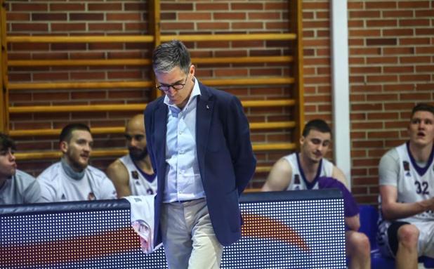 Roberto González deja de ser entrenador del Real Valladolid Baloncesto