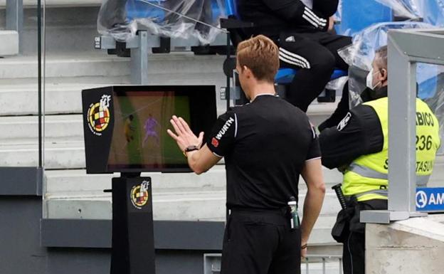 El VAR, ese engaño
