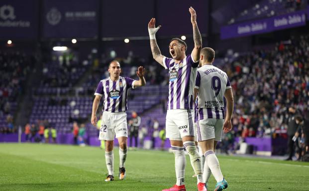 Zorrilla se pone la toga de juez