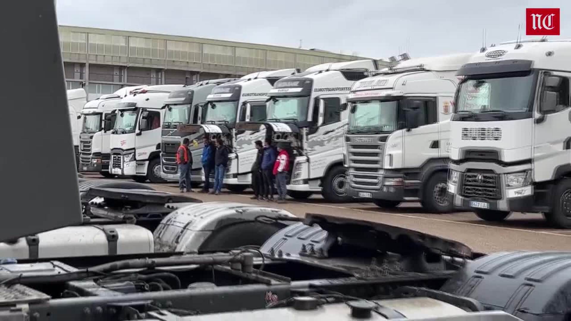 Cuatrocientos camiones se concentran junto al Estadio Zorrilla antes de marchar por Valladolid