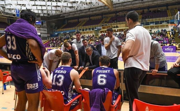 El reparto de roles, la tecla que ha tocado Paco García en el Pucela Basket