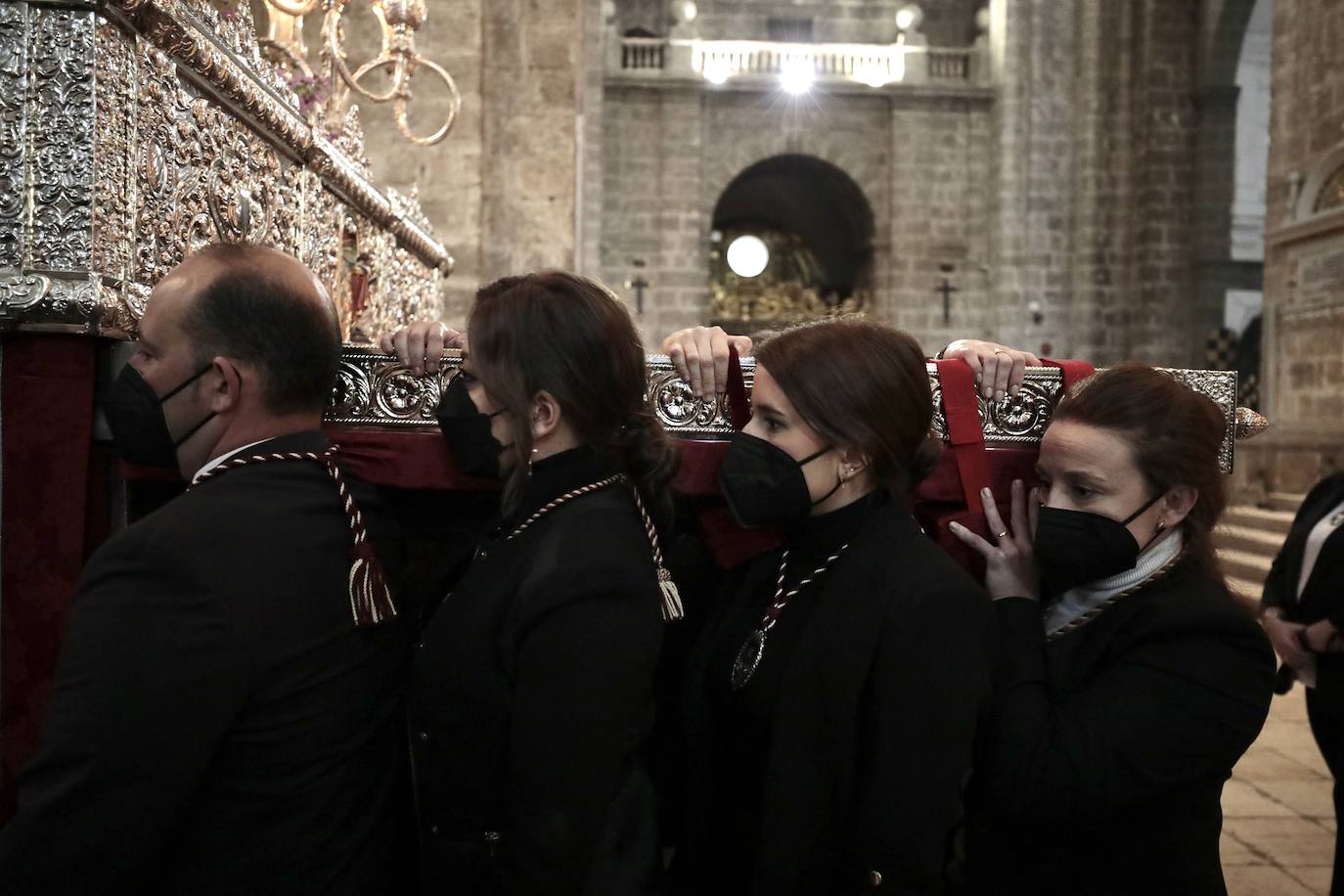 Procesión extraordinaria en Valladolid por los 75 años de la sede de la Cofradía del Santísimo Cristo Despojado, Cristo Camino del Calvario y Nuestra Señora de la Amargura