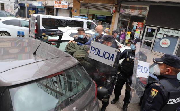 Los detenidos por el apuñalamiento del joven en Gamonal pasan hoy a disposición judicial