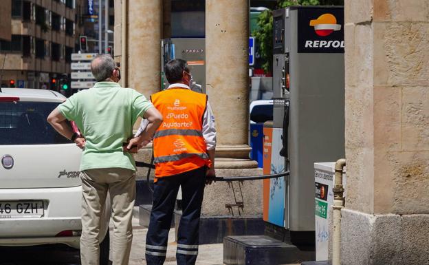 Las gasolineras de Salamanca advierten que no pueden adelantar los 20 céntimos que promete el Gobierno