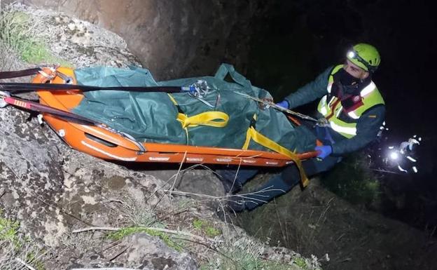 El fallecido y la herida en Pedraza al caerse por la ladera del castillo habían acudido a una comida familiar