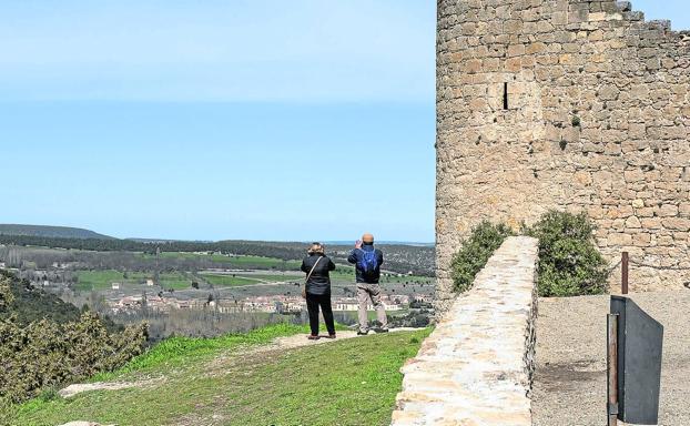 La Guardia Civil revisará la seguridad del entorno del castillo de Pedraza aunque no hay denuncias