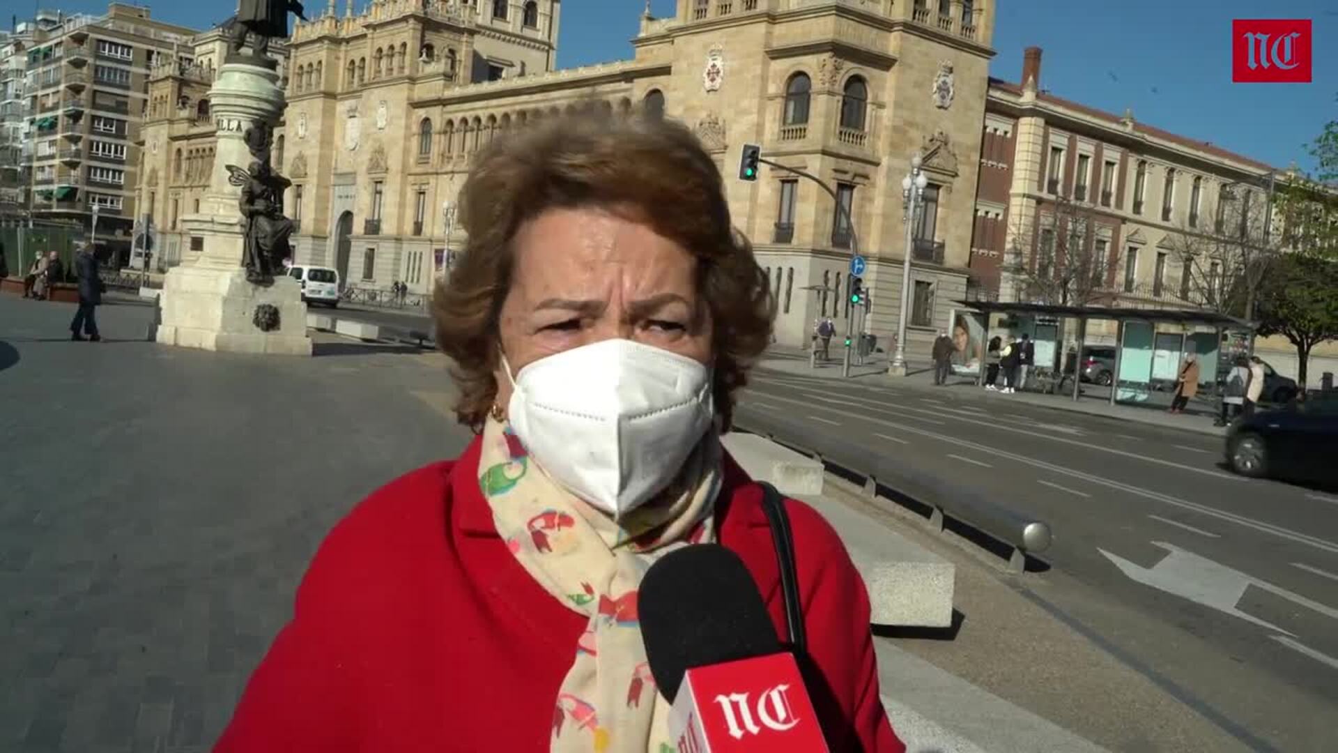 Ana María, una jubilada de 77 años, opina sobre las dificultades que acarrean las nuevas tecnologías a los mayores