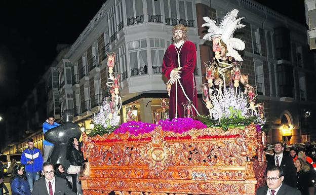 La más joven de las procesiones abre hoy los desfiles de la Semana Santa