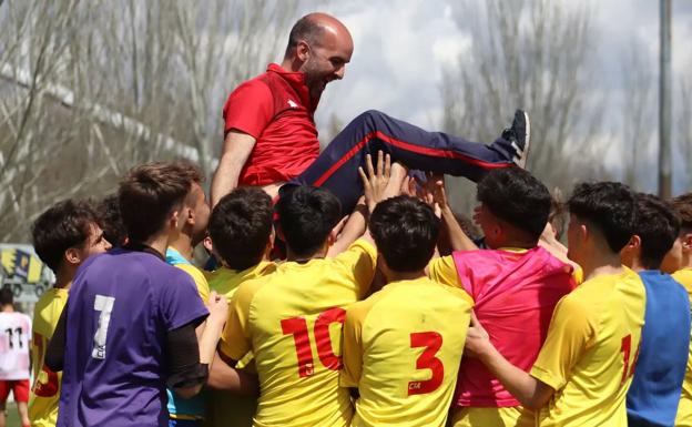 El Club Internacional de la Amistad de Palencia logra el ascenso a la División de Honor Juvenil