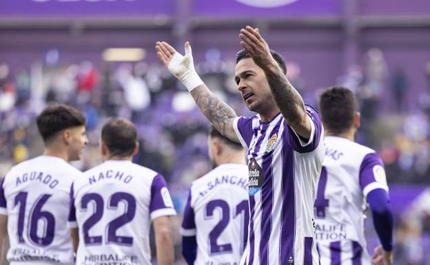 El Valladolid pierde a Sergio León ante el Almería al tener que cumplir ahora la sanción de un partido de octubre