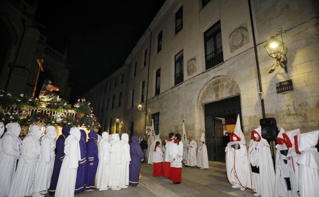 La Quinta Agustia ofrece un homenaje a los mayores en San Bernabé