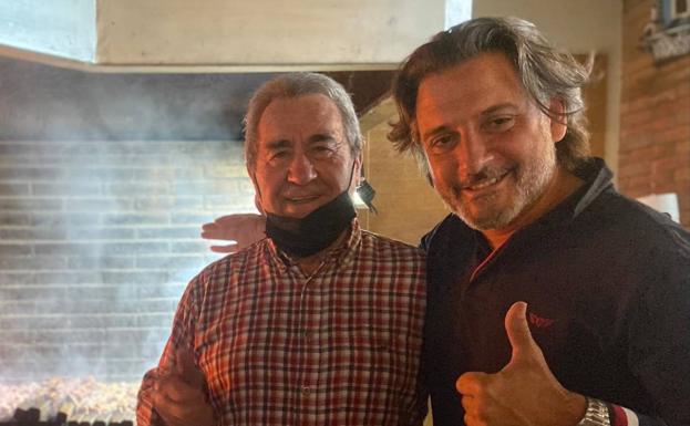 El presidente del Parlamento Canario visita Valladolid y disfruta de los pinchos de lechazo de Traspinedo