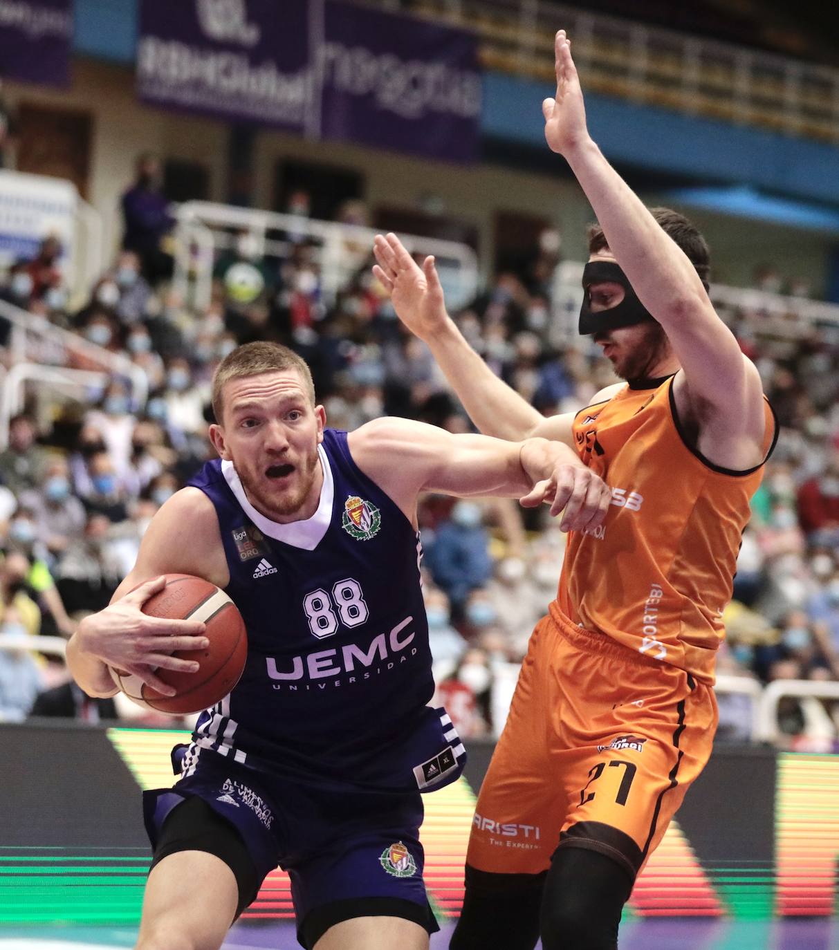 UEMC Real Valladolid 86-77 Juaristi