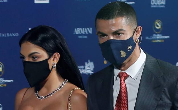 Muere uno de los mellizos que esperaban Cristiano Ronaldo y Georgina