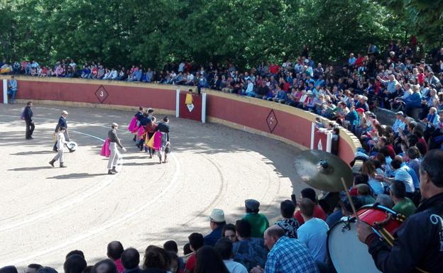 La Diputación destina más de 150.000 euros a subvencionar novilladas para alumnos de la Escuela de Tauromaquia