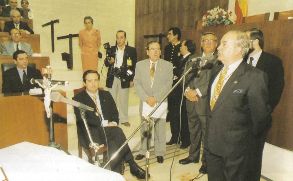 1991: Juan José Lucas inicia el 'poderío' del Partido Popular