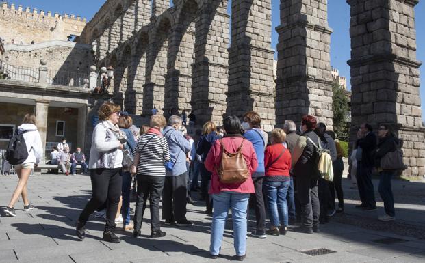 Uno de cada tres turistas que visitaron Segovia en Semana Santa era de Madrid