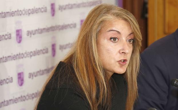 El PSOE solicitará este jueves en el pleno la reprobación de la concejala de Tráfico de Palencia