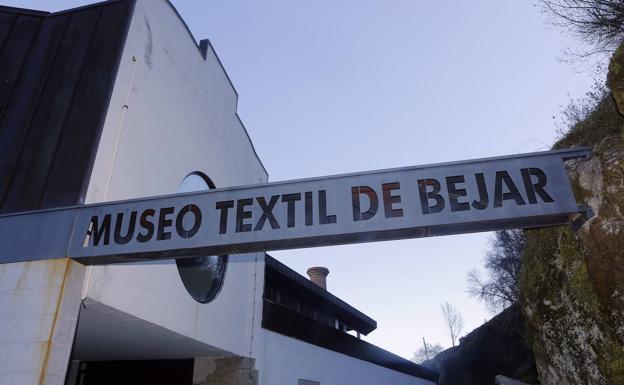 UPL acusa al Gobierno de «escudarse» en el Museo Textil para negar a Béjar una sede del Museo Nacional del Traje