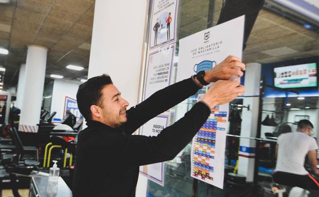 ¿Debo llevar la mascarilla puesta en el supermercado?
