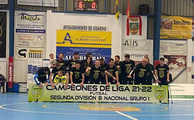 El Deporcyl Guardo se proclama campeón de Liga tras vencer en casa al O Esteo