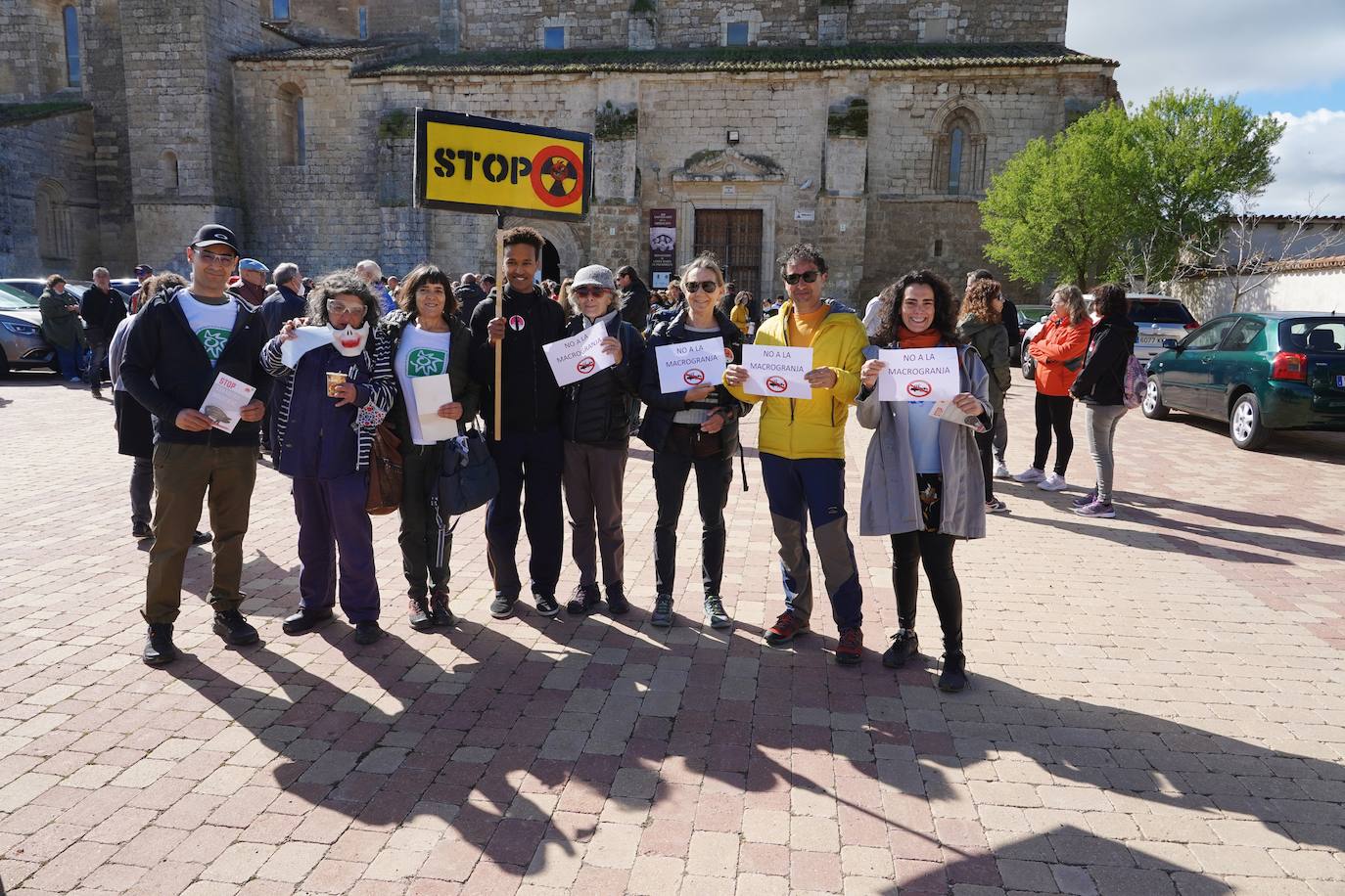 Marcha contra la instalación de una macrogranja porcina en Corcos