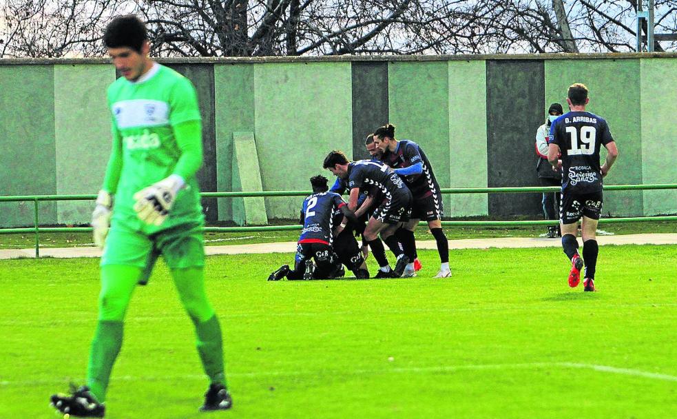 La permanencia pasa por hundir la aspiración del Marino de Luanco