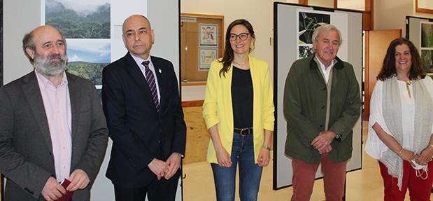 El Campus Unamuno acoge la exposición fotográfica 'La luz en los ecosistemas forestales amazónicos'