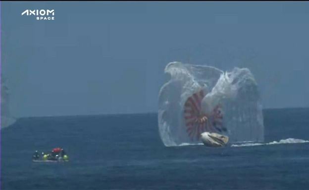 Los astronautas de la misión Axiom-1 amerizan en aguas de Florida