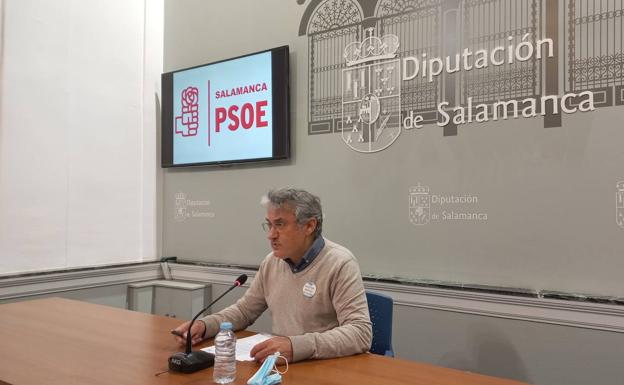 El PSOE exige a la Junta que dote ya del servicio de ambulancias a Vitigudino y Peñaranda