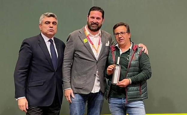 99 puntos para Dominio de Atauta San Juan 2016 en la Guía Gourmets