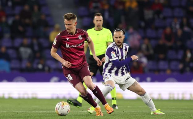 El Real Valladolid empieza a despedirse del ascenso directo