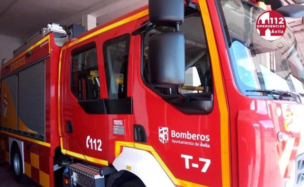 Dos mujeres de 18 y 13 años, intoxicadas al incendiarse una casa en el pueblo abulense de Padiernos