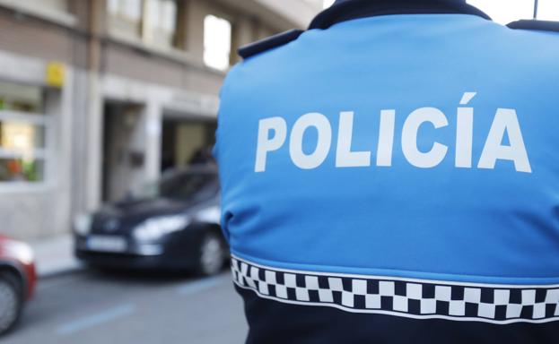 Un joven amenaza con un perro a una chica en Palencia y quebranta una orden de alejamiento