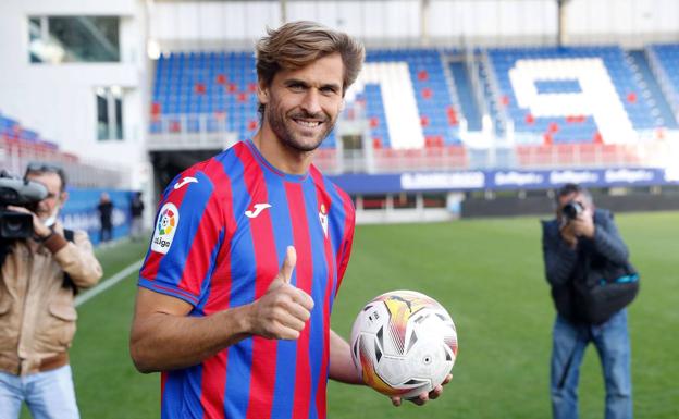 Llorente habla de última oportunidad para el Valladolid y de que quizá erró «al forzar amarillas» para estar ante el Eibar