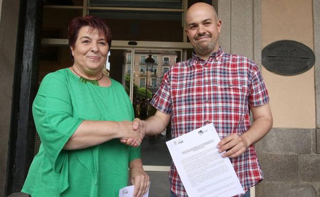 IU: «Nuestro acuerdo es sobre programas políticos, no sobre una persona en concreto»