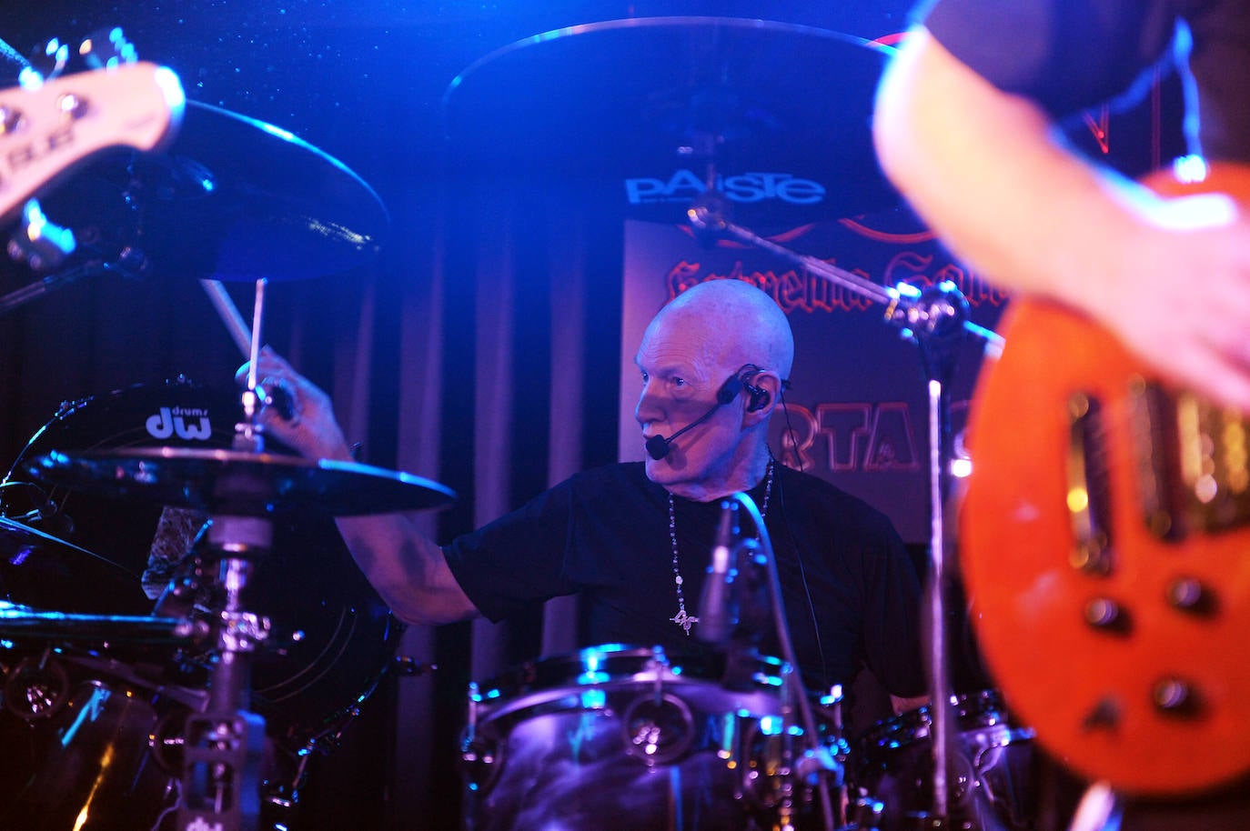 The Chris Slade Time Line en Porta Caeli
