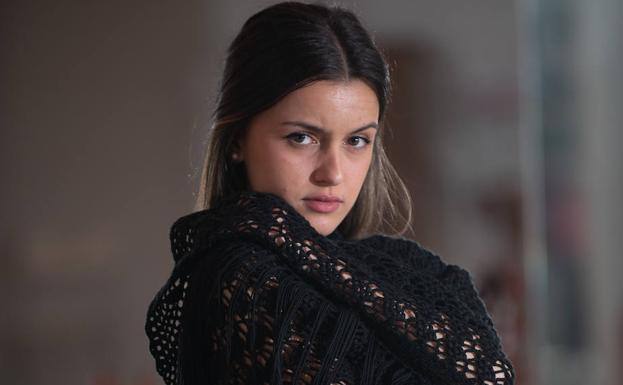 Estela, la joven vallisoletana que brilla junto a Rafael Amargo
