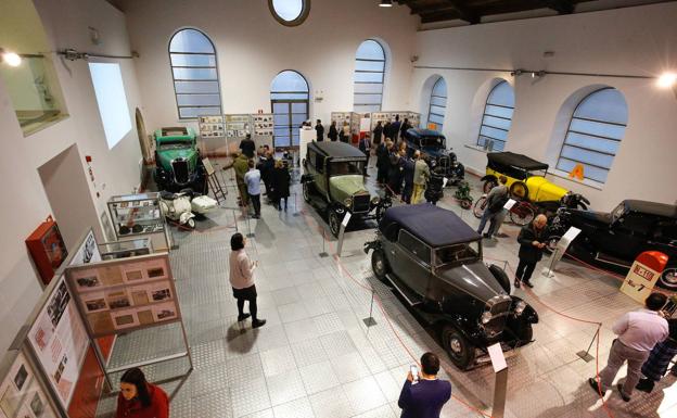 El Museo de la Automoción de Salamanca acoge este jueves un encuentro poético y musical