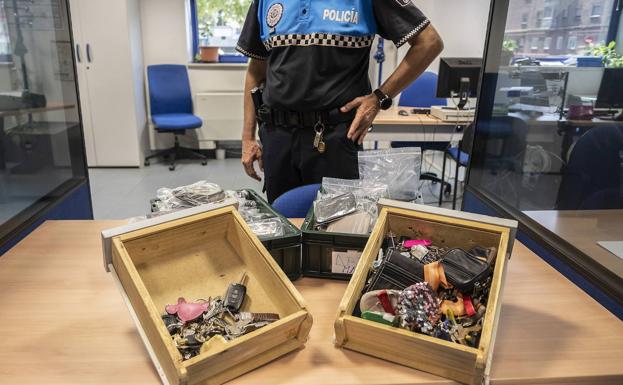 Los vallisoletanos pierden once objetos al día, en su mayoría carteras, llaves y móviles