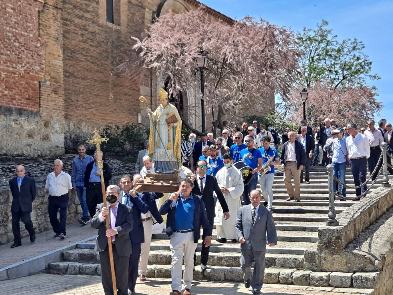 San Mamerto vuelve a recorrer las calles de Ceinos de Campos