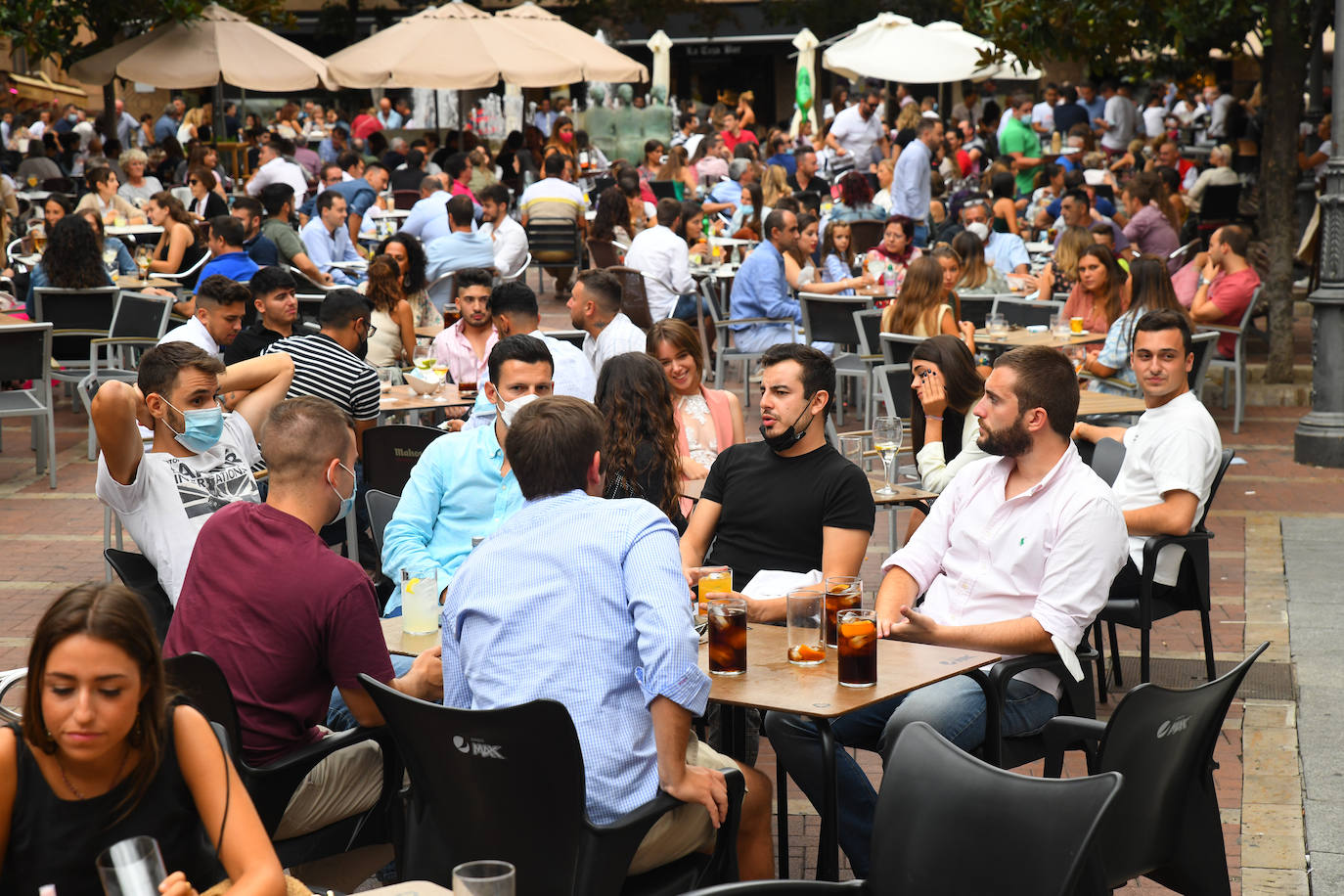 Los hosteleros de Valladolid lanzan una campaña para contratar refugiados ucranianos